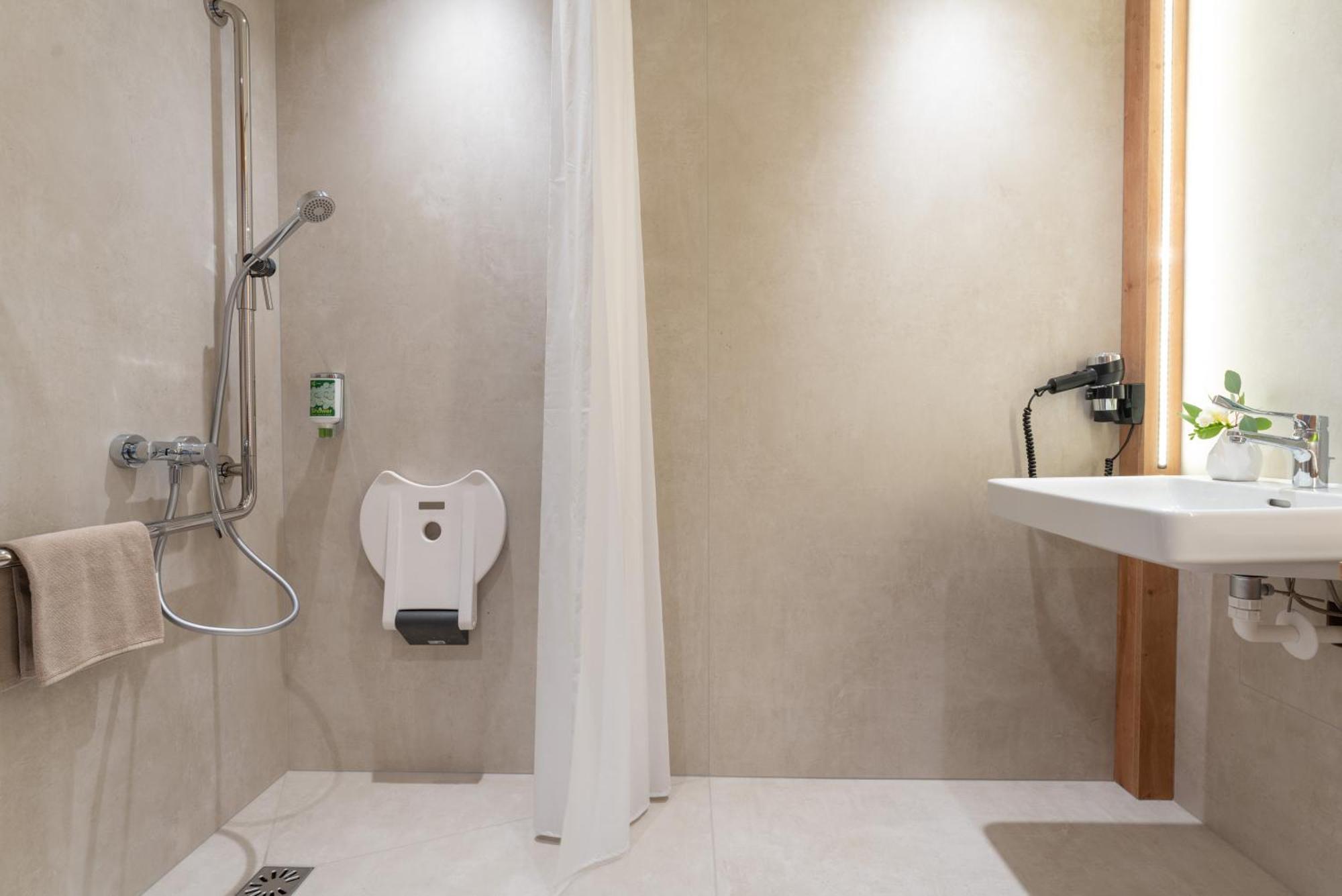 Eee Hotel Eberstalzell Dış mekan fotoğraf